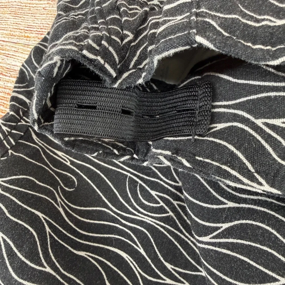 Arizona Jean Co Boys Size 10 Classic Fit Shorts Black White Wave‎ Print Cotton